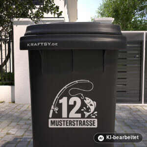 Mülltonnenaufkleber Angler mit Straßenname und Hausnummer auf einer Mülltonne, Ansicht von vorne (Mit KI bearbeitet)
