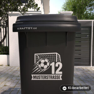 Mülltonnenaufkleber Fußball mit Straßenname und Hausnummer auf einer Mülltonne, Ansicht von vorne (Mit KI bearbeitet)
